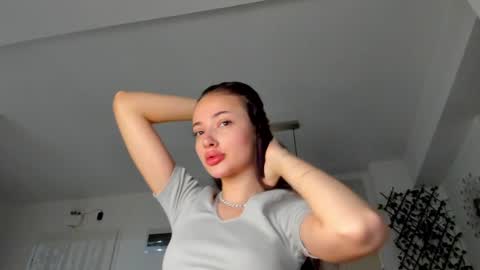 Ir s room online show from 01/28/25, 05:00