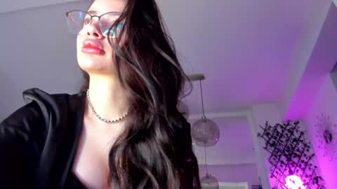 Ir s room online show from 02/07/25, 06:24