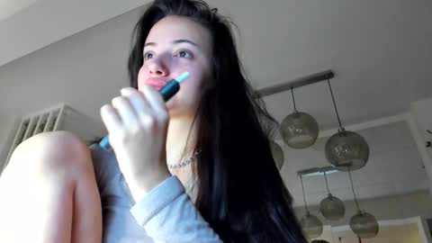 Ir s room online show from 11/26/25, 04:46