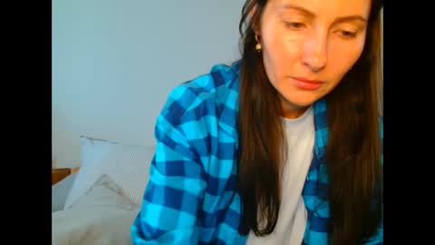 Snapshot of irina9793 chatting on 01/07/26, 09:23 irina online show from 01/07/26, 09:23