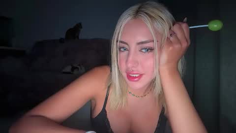 Snapshot of irinanovnahs chatting on 03/24/26, 01:43 Im Irina online show from 03/24/26, 01:43