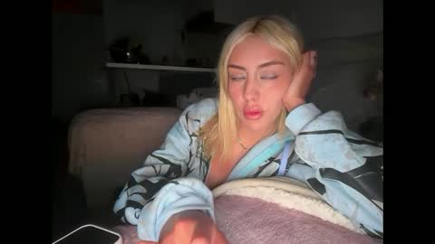 Snapshot of irinanovnahs chatting on 04/26/26, 05:05 Im Irina online show from 04/26/26, 05:05