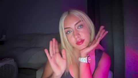 Snapshot of irinanovnahs chatting on 06/22/26, 04:31 Im Irina online show from 06/22/26, 04:31