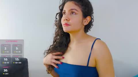 Snapshot of iris_caprice chatting on 09/30/25, 02:16 Instagram iris caprice online show from 09/30/25, 02:16