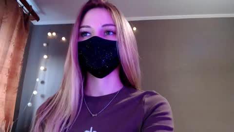 Lily online show from 03/07/26, 03:31