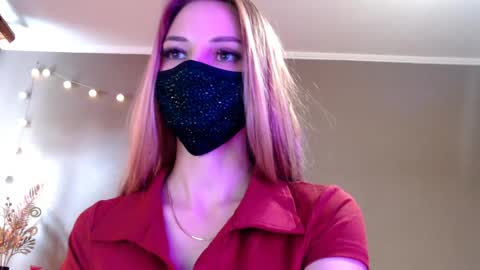 Lily online show from 04/29/26, 02:32