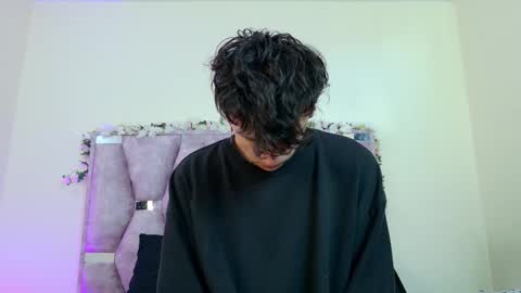 Iris online show from 01/18/26, 04:11