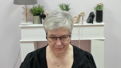 I R I S online show from 03/02/26, 06:58