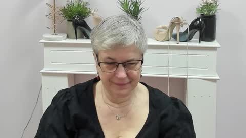 I R I S online show from 03/03/26, 07:03