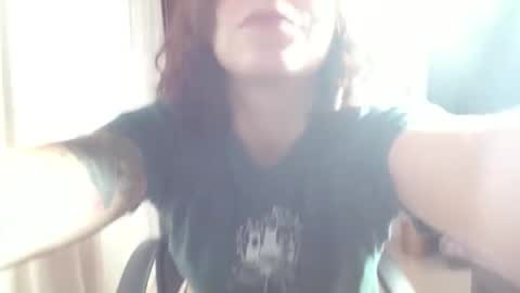 irisarellano_ online show from 06/06/26, 02:22