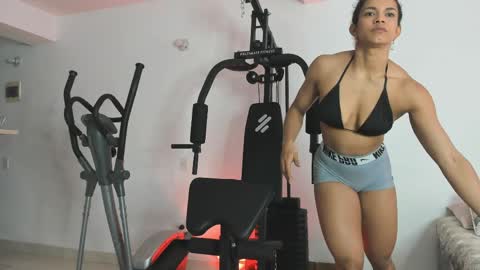 Snapshot of irisfit chatting on 03/31/26, 01:11 Iris Fit online show from 03/31/26, 01:11