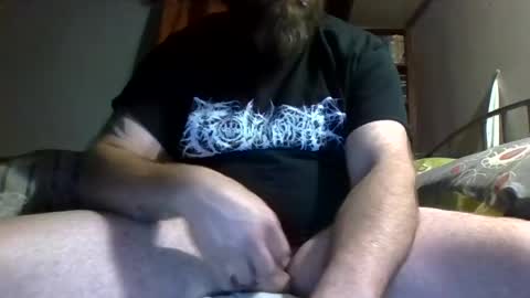 Snapshot of irishadz chatting on 07/13/26, 02:36 irishadz online show from 07/13/26, 02:36