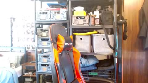 Snapshot of irishdaddy24 chatting on 02/01/26, 12:48 twitter theirishman205 online show from 02/01/26, 12:48