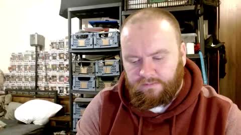 Snapshot of irishdaddy24 chatting on 03/04/26, 06:25 twitter theirishman205 online show from 03/04/26, 06:25