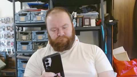 Snapshot of irishdaddy24 chatting on 03/28/26, 03:33 twitter theirishman205 online show from 03/28/26, 03:33