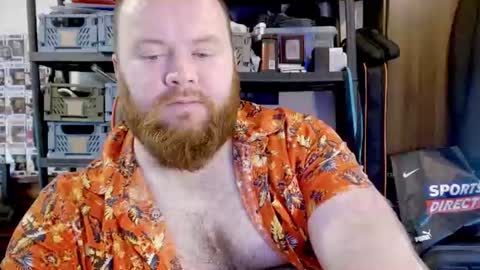 Snapshot of irishdaddy24 chatting on 06/27/26, 12:22 twitter theirishman205 online show from 06/27/26, 12:22