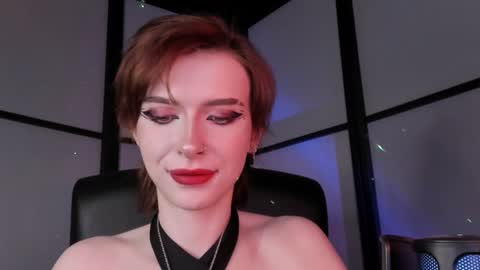 Snapshot of irisice chatting on 12/13/24, 04:27 Miss Iris Fansly Miss Iris new inst.  online show from 12/13/24, 04:27