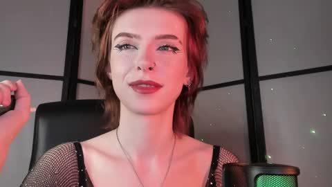 Snapshot of irisice chatting on 01/13/25, 05:33 Miss Iris Fansly Miss Iris new inst.  online show from 01/13/25, 05:33