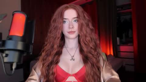 Snapshot of irisice chatting on 09/20/25, 04:41 Miss Iris Fansly Miss Iris new inst.  online show from 09/20/25, 04:41