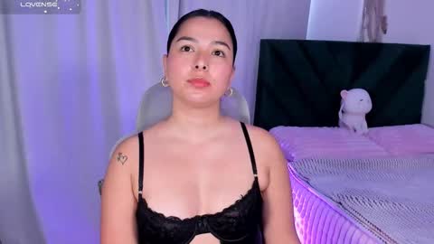 Iris Moira  online show from 03/28/26, 02:05