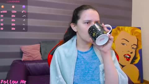 Iris online show from 02/23/25, 01:13