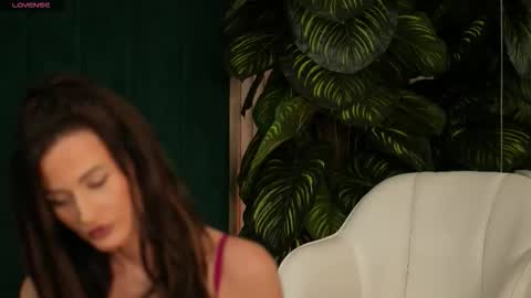 Maria online show from 10/14/25, 01:50