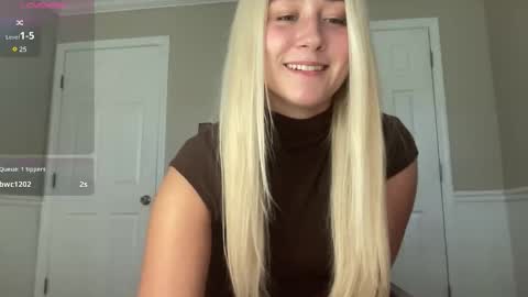 Irispink1 online show from 10/29/25, 08:32