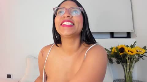 Snapshot of iriss_25 chatting on 02/16/26, 10:33 iris online show from 02/16/26, 10:33