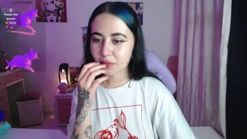 Snapshot of iriss_sky chatting on 06/05/26, 05:47 Iris online show from 06/05/26, 05:47