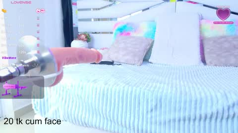 Snapshot of irissross chatting on 03/05/25, 02:45 Iris online show from 03/05/25, 02:45