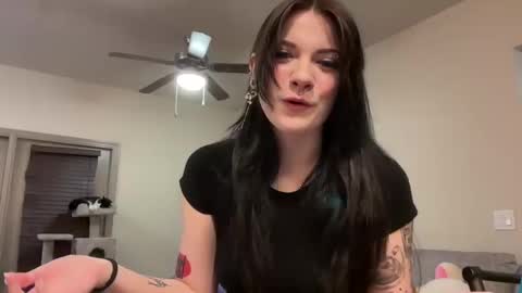 irissweets online show from 09/27/25, 01:10