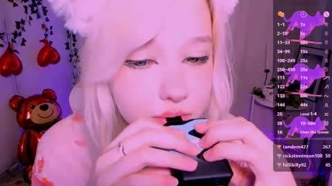 Snapshot of irma_bell chatting on 02/13/25, 08:38 Irma online show from 02/13/25, 08:38