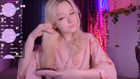 Snapshot of irma_bell chatting on 02/24/25, 05:43 Irma online show from 02/24/25, 05:43