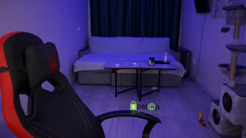 Iron online show from 01/12/25, 09:19