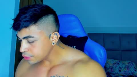 Iron online show from 02/04/25, 01:02