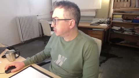 Snapshot of ironchrome chatting on 03/03/25, 06:26 IronChrome online show from 03/03/25, 06:26