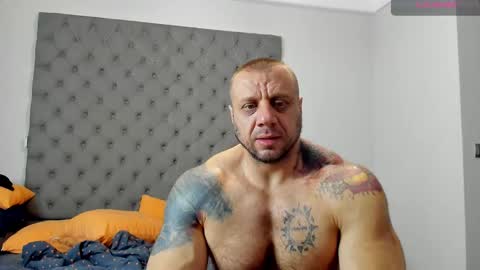 Snapshot of ironhulk22 chatting on 03/14/26, 08:31 ironhulk22 online show from 03/14/26, 08:31