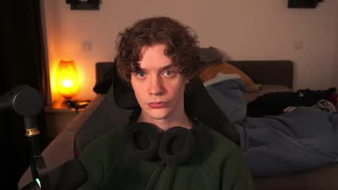 Snapshot of ironthud chatting on 02/26/26, 09:36 Sam online show from 02/26/26, 09:36