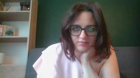 Paris online show from 05/07/26, 05:35