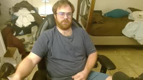 Snapshot of irreversible0 chatting on 12/24/24, 09:28 Matt online show from 12/24/24, 09:28