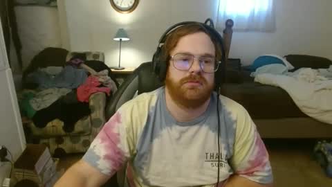 Snapshot of irreversible0 chatting on 01/01/25, 06:27 Matt online show from 01/01/25, 06:27