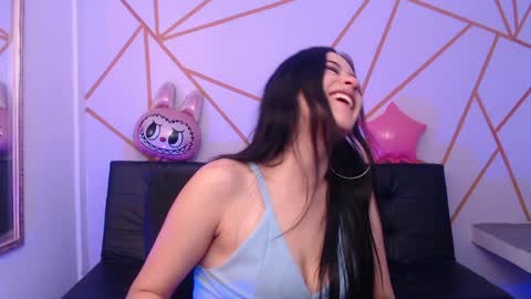 isa__rodriguez online show from 04/08/26, 03:28