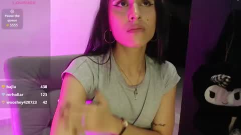 Isabella Hall online show from 06/16/26, 02:58