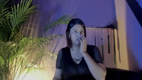 Isabella online show from 04/26/26, 12:03