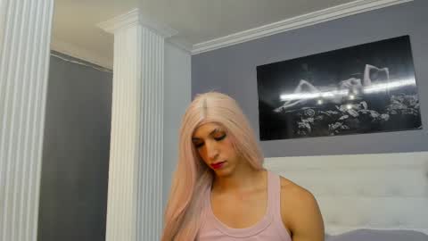 Isa Lancaster online show from 02/14/25, 07:44