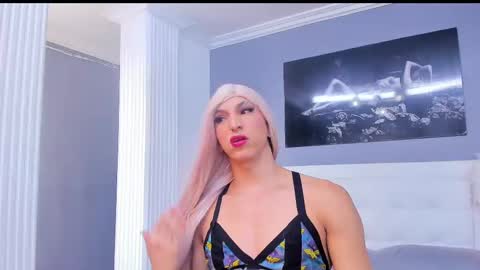 Isa Lancaster online show from 02/17/25, 07:21