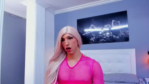 Isa Lancaster online show from 02/26/25, 08:11