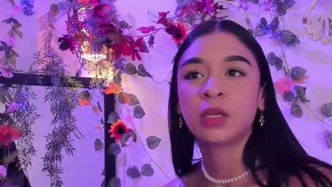 Isabella        online show from 12/14/24, 03:40