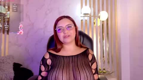 Snapshot of isaa_lopez chatting on 05/14/26, 08:04 Isa online show from 05/14/26, 08:04