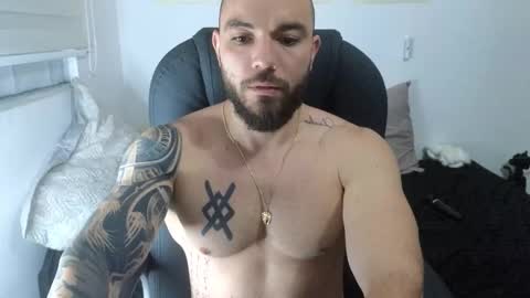 Isaac carter online show from 10/24/25, 10:44